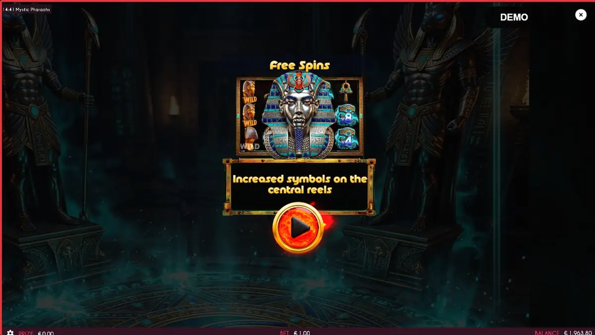 Mystic Pharaoh slot game interface na may temang Ancient Egypt